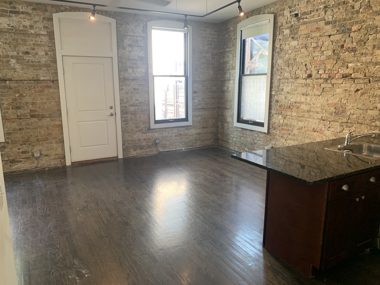 948 W Armitage Avenue 3N