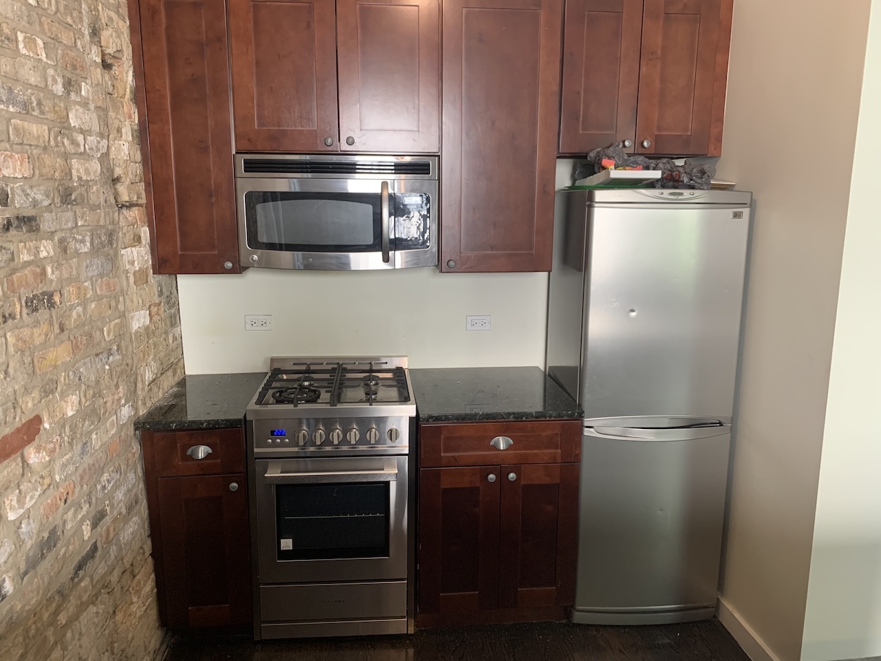 948 W Armitage Avenue 3N