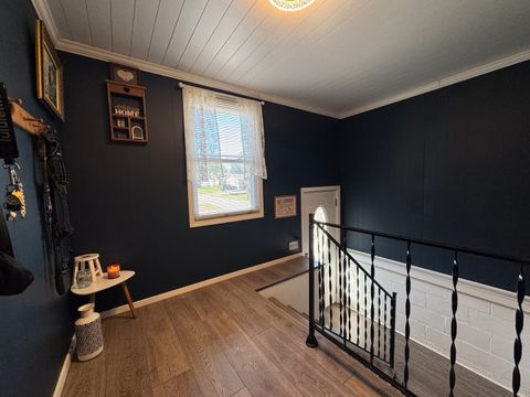 Tiny photo for 212 Mitchell Street, Benton, IL 62812 (MLS # 12623313)