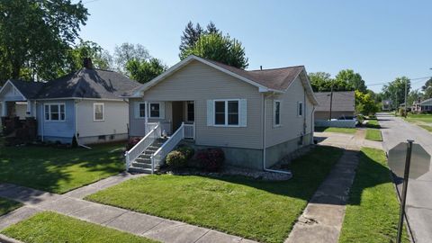 Tiny photo for 212 Mitchell Street, Benton, IL 62812 (MLS # 12623313)
