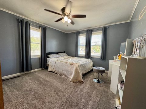 Tiny photo for 212 Mitchell Street, Benton, IL 62812 (MLS # 12623313)