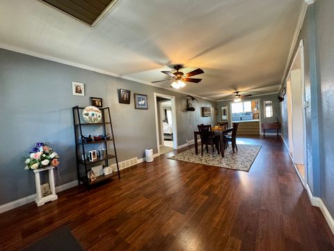 Tiny photo for 212 Mitchell Street, Benton, IL 62812 (MLS # 12623313)