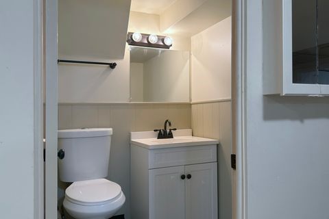 Tiny photo for 1819 W Thornwood Lane, Mount Prospect, IL 60056 (MLS # 12550101)