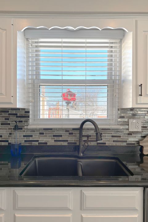 Tiny photo for 1819 W Thornwood Lane, Mount Prospect, IL 60056 (MLS # 12550101)