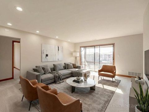 Tiny photo for 15801 Peggy Lane #11, Oak Forest, IL 60452 (MLS # 12566630)