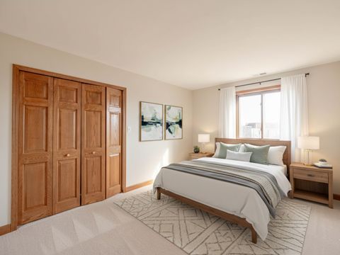 Tiny photo for 15801 Peggy Lane #11, Oak Forest, IL 60452 (MLS # 12566630)