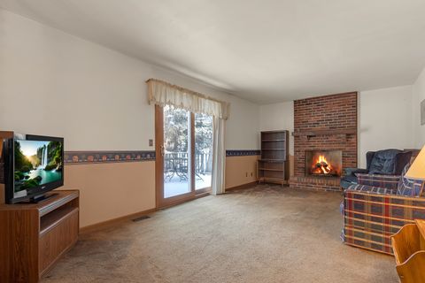 Tiny photo for 121 S Raddant Road, Batavia, IL 60510 (MLS # 12552057)