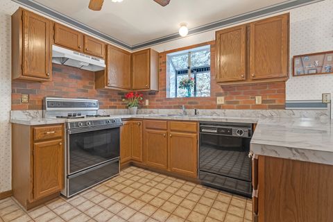 Tiny photo for 121 S Raddant Road, Batavia, IL 60510 (MLS # 12552057)