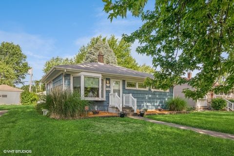 Photo of 17948 Wentworth Avenue, Lansing, IL 60438 (MLS # 12610677)