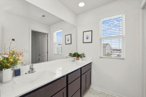 Tiny photo for 2029 Magnolia Lane, Wonder Lake, IL 60097 (MLS # 12489172)