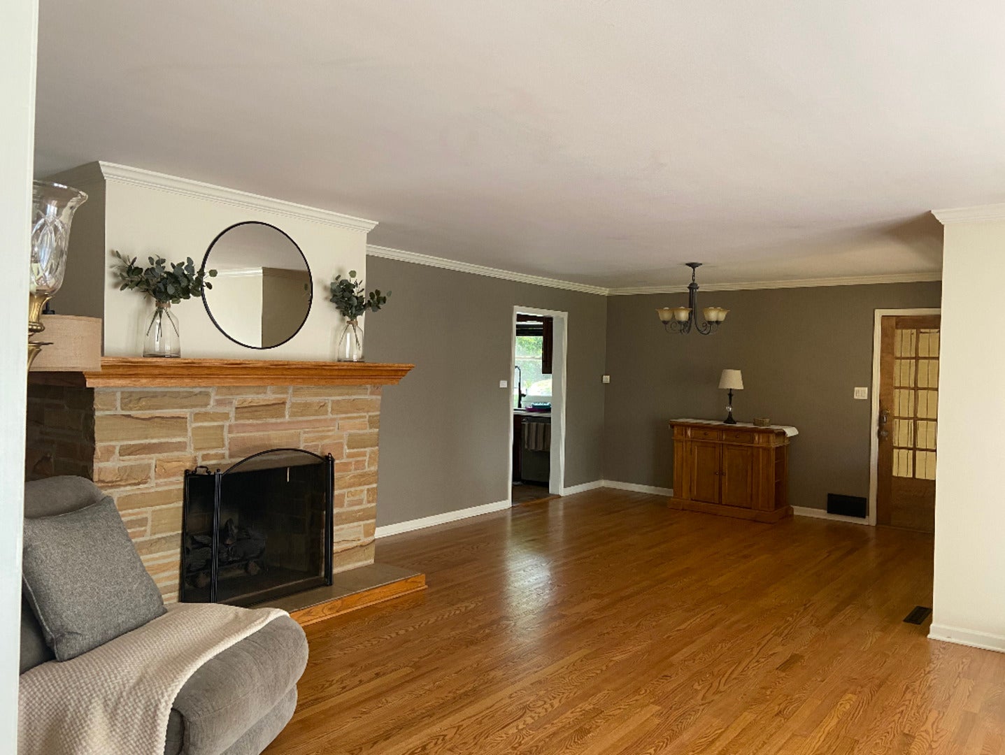 17W163 Oak Lane