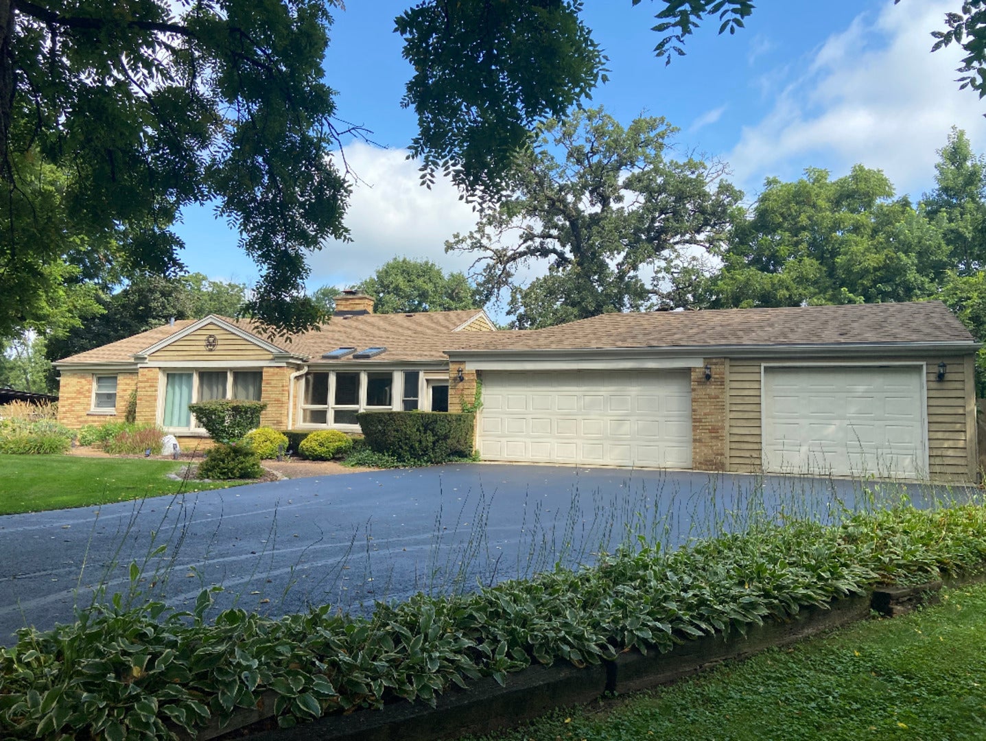 17W163 Oak Lane