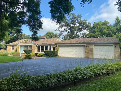 Tiny photo for 17W163 Oak Lane, Bensenville, IL 60106 (MLS # 12730955)