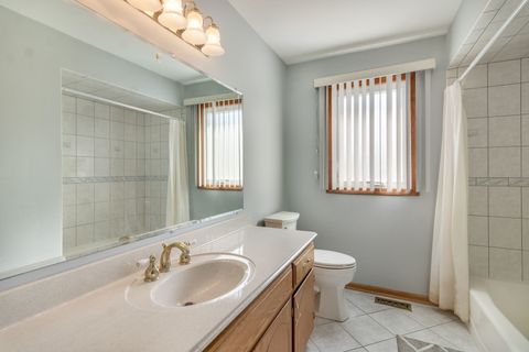 Tiny photo for 16641 W Oneida Drive, Lockport, IL 60441 (MLS # 12591458)