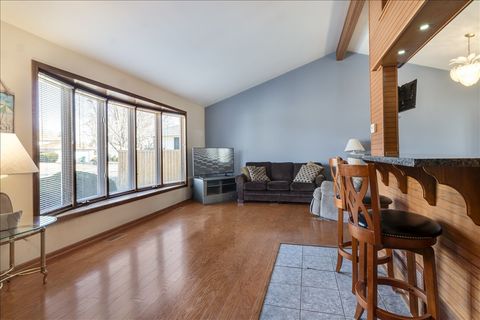 Tiny photo for 16641 W Oneida Drive, Lockport, IL 60441 (MLS # 12591458)