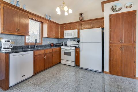 Tiny photo for 16641 W Oneida Drive, Lockport, IL 60441 (MLS # 12591458)