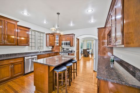 Tiny photo for 9746 Merrimac Avenue, Oak Lawn, IL 60453 (MLS # 12620606)