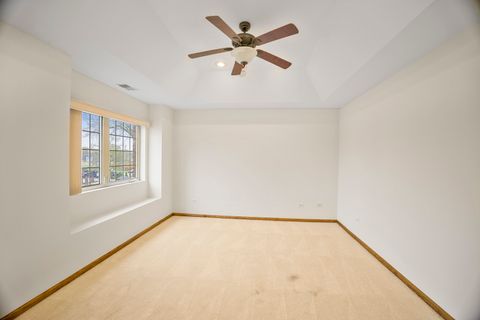 Tiny photo for 9746 Merrimac Avenue, Oak Lawn, IL 60453 (MLS # 12620606)