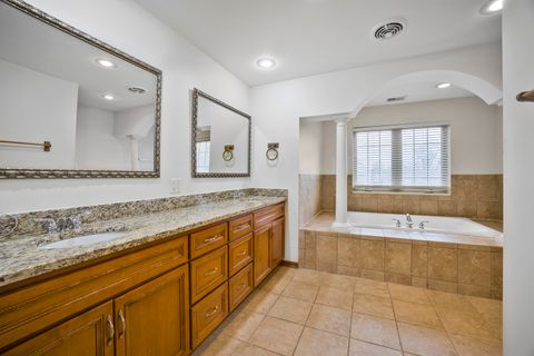 Tiny photo for 9746 Merrimac Avenue, Oak Lawn, IL 60453 (MLS # 12620606)