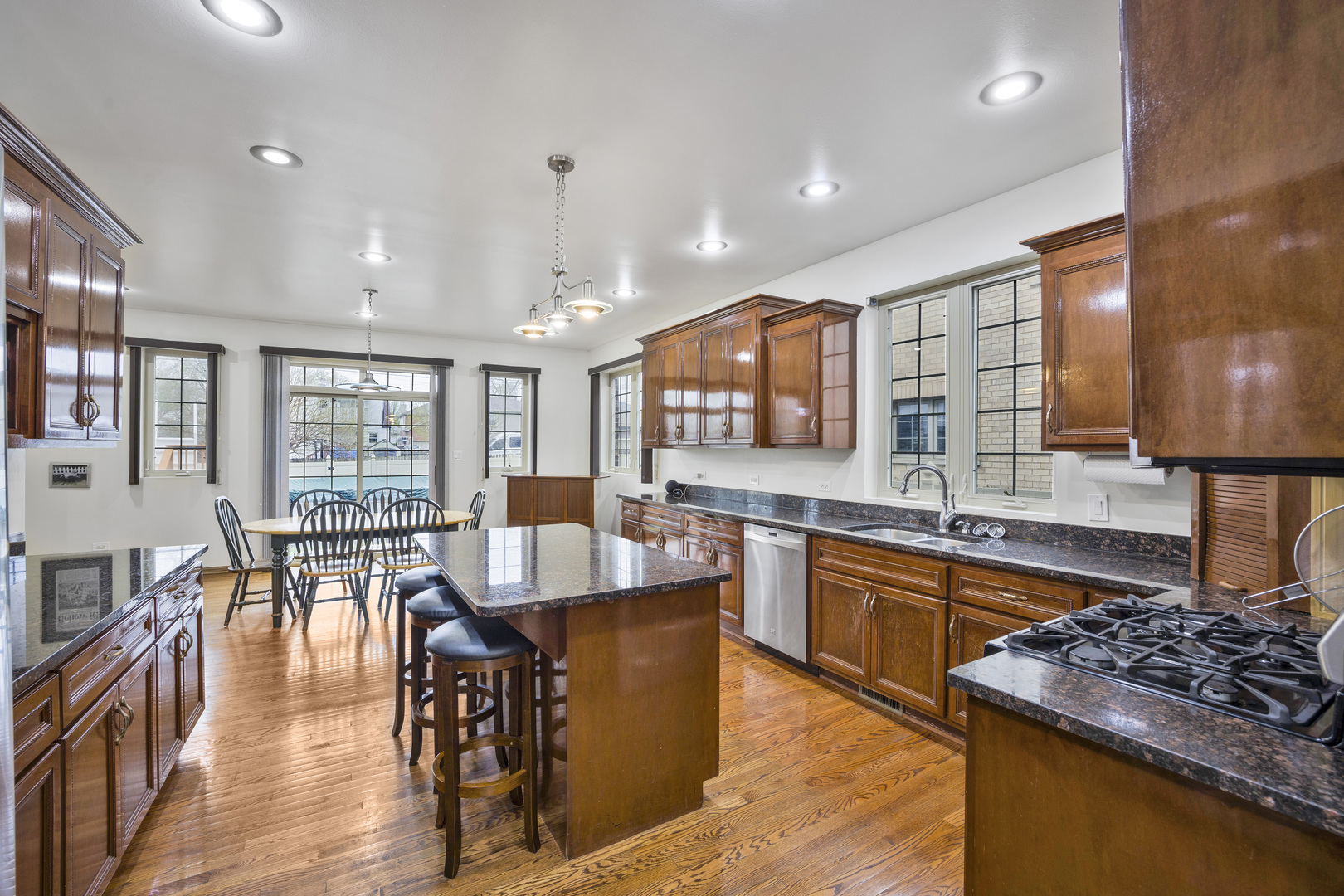 9746 Merrimac Avenue