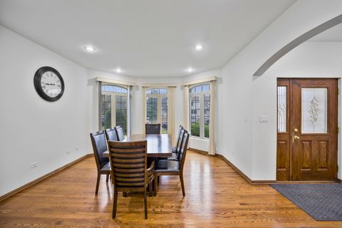 Tiny photo for 9746 Merrimac Avenue, Oak Lawn, IL 60453 (MLS # 12620606)