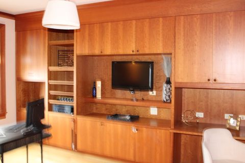 Tiny photo for 5000 S East End Avenue #24A, Chicago, IL 60615 (MLS # 12464413)