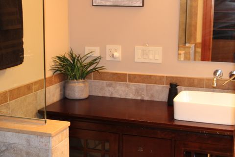 Tiny photo for 5000 S East End Avenue #24A, Chicago, IL 60615 (MLS # 12464413)