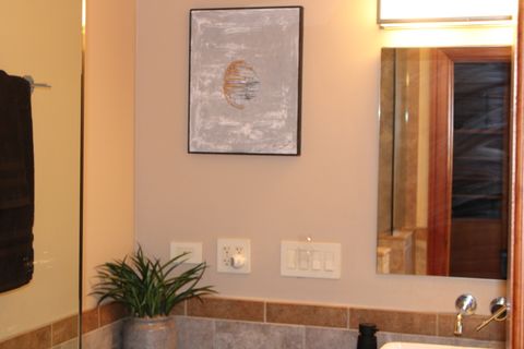 Tiny photo for 5000 S East End Avenue #24A, Chicago, IL 60615 (MLS # 12464413)