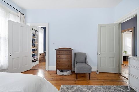 Tiny photo for 510 E Grove Street, Bloomington, IL 61701 (MLS # 12609474)