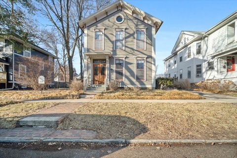 Tiny photo for 510 E Grove Street, Bloomington, IL 61701 (MLS # 12609474)