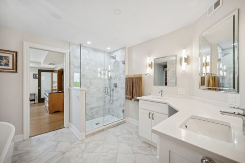 Tiny photo for 3801 Mission Hills Road #510, Northbrook, IL 60062 (MLS # 12446463)