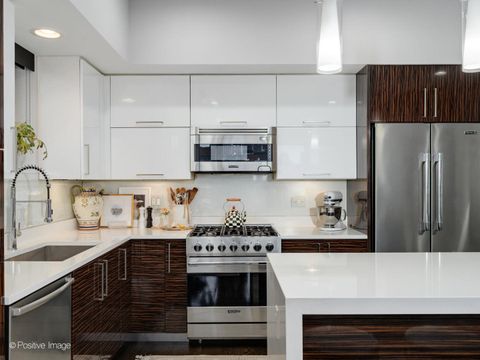 Tiny photo for 1446 W Cortez Avenue #4W, Chicago, IL 60642 (MLS # 12609435)