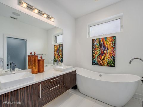 Tiny photo for 1446 W Cortez Avenue #4W, Chicago, IL 60642 (MLS # 12609435)