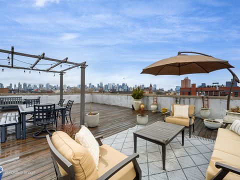 Tiny photo for 1446 W Cortez Avenue #4W, Chicago, IL 60642 (MLS # 12609435)