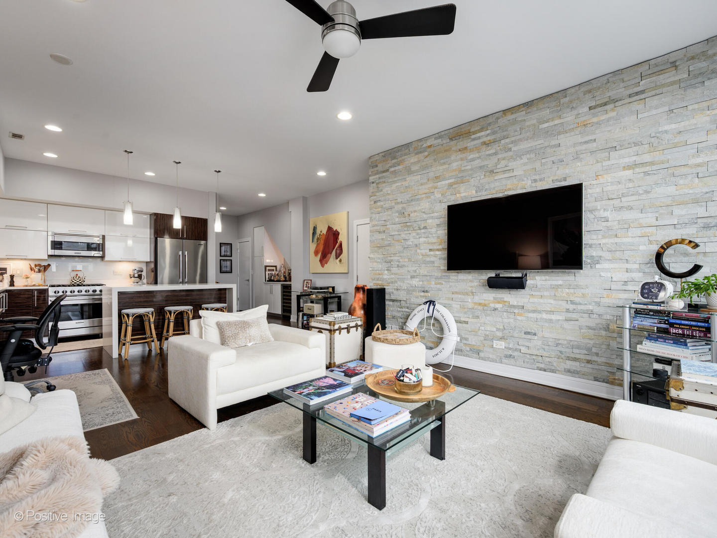 1446 W Cortez Avenue 4W