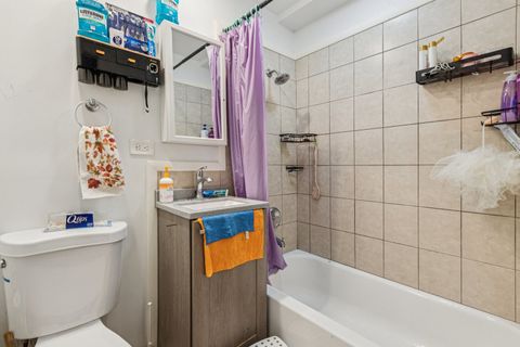 Tiny photo for 1119 E Algonquin Road #7, Arlington Heights, IL 60005 (MLS # 12497703)