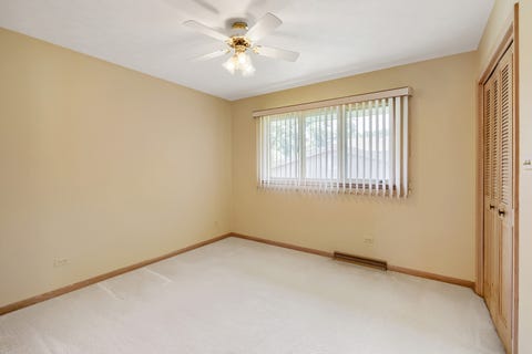 Tiny photo for 2630 Somerset Drive, Westchester, IL 60154 (MLS # 12631539)