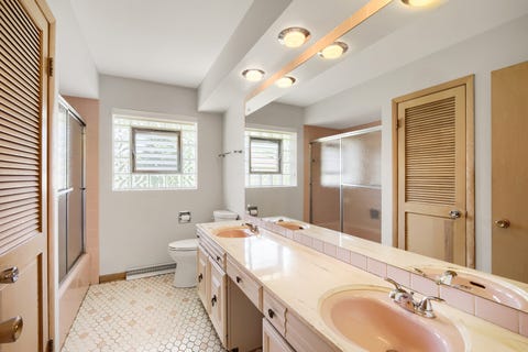 Tiny photo for 2630 Somerset Drive, Westchester, IL 60154 (MLS # 12631539)