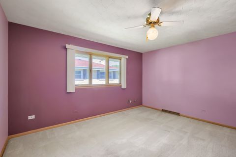 Tiny photo for 2630 Somerset Drive, Westchester, IL 60154 (MLS # 12631539)