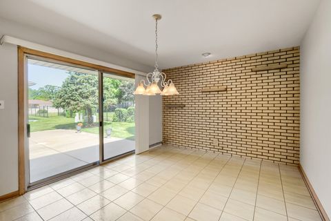 Tiny photo for 2630 Somerset Drive, Westchester, IL 60154 (MLS # 12631539)