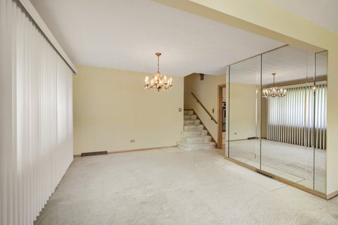 Tiny photo for 2630 Somerset Drive, Westchester, IL 60154 (MLS # 12631539)