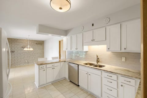 Tiny photo for 2630 Somerset Drive, Westchester, IL 60154 (MLS # 12631539)