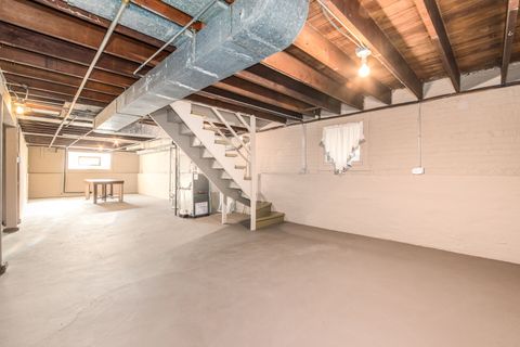 Tiny photo for 4910 W Newport Avenue, Chicago, IL 60641 (MLS # 12501482)