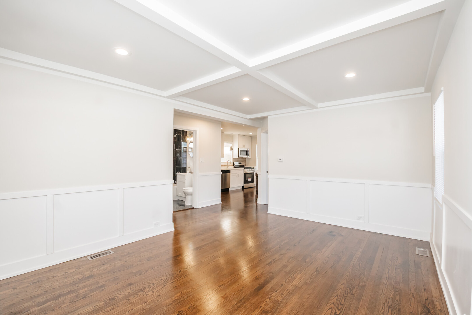 9800 S Drexel Avenue