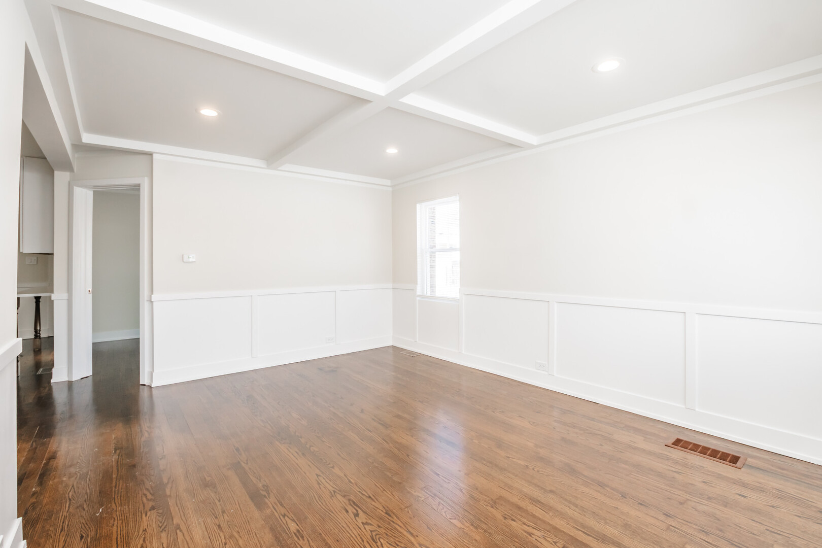 9800 S Drexel Avenue