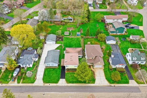 Tiny photo for 1426 N Harrison Street, Algonquin, IL 60102 (MLS # 12622448)