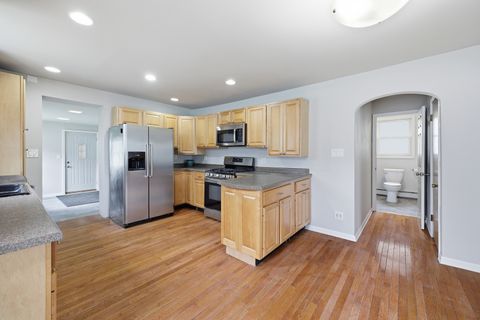 Tiny photo for 1426 N Harrison Street, Algonquin, IL 60102 (MLS # 12622448)