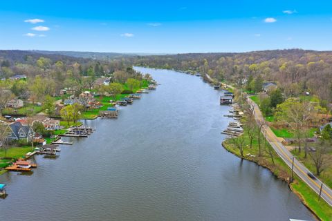 Tiny photo for 1426 N Harrison Street, Algonquin, IL 60102 (MLS # 12622448)