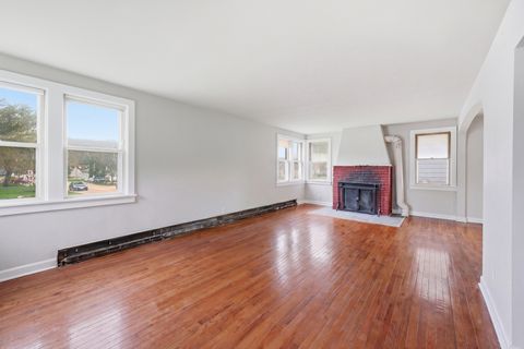 Tiny photo for 1426 N Harrison Street, Algonquin, IL 60102 (MLS # 12622448)