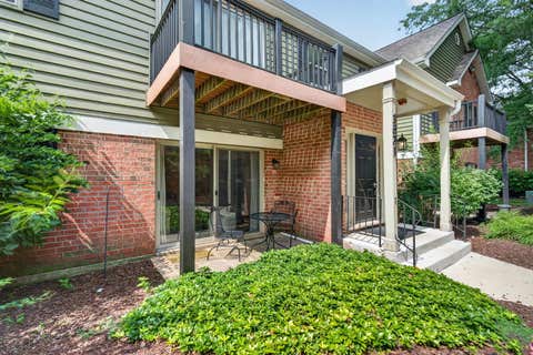Tiny photo for 1531 Raymond Drive #101, Naperville, IL 60563 (MLS # 12725274)